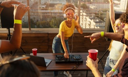 Chillhop Essentials Live – When Lo-Fi Left the Bedroom