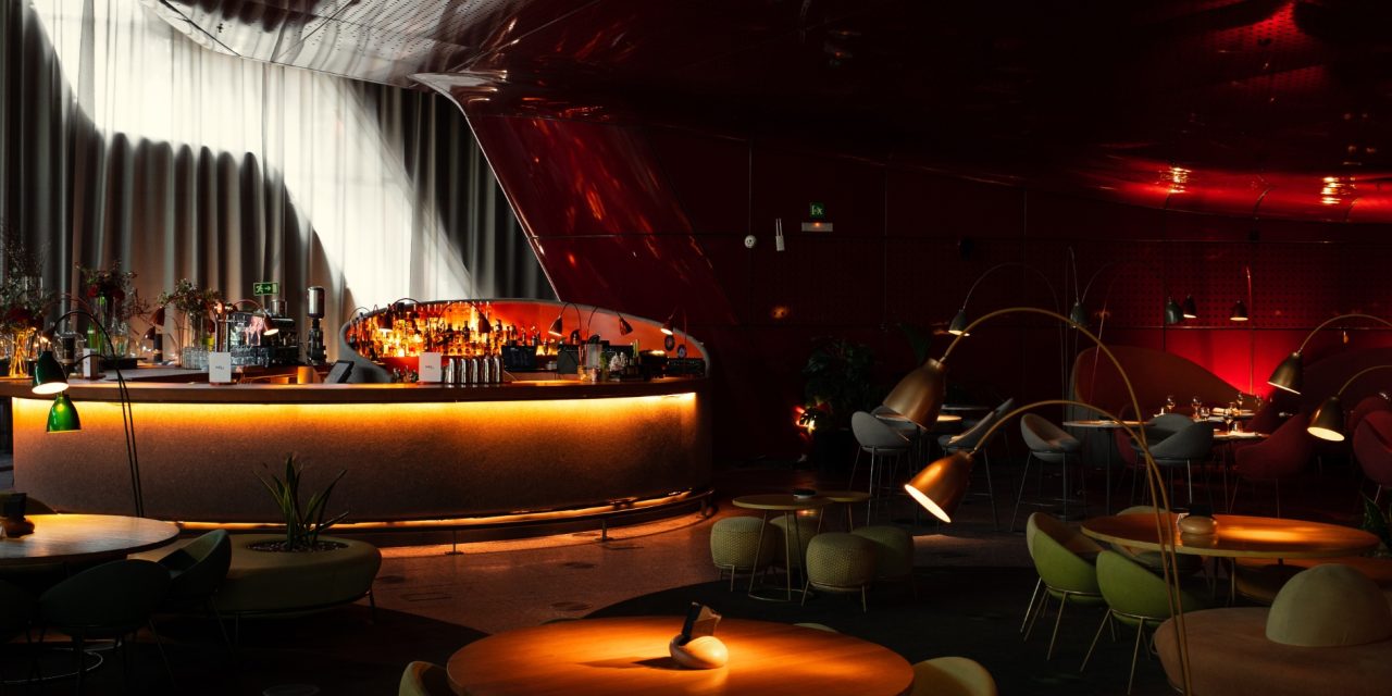 Musical Elements That Make a Track Lounge-Worthy