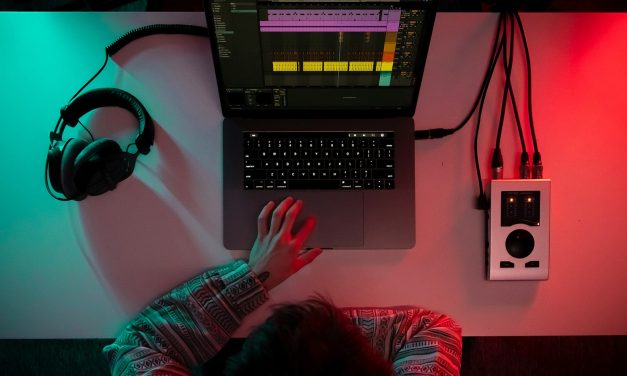 Production Techniques Behind the Rich Textures of Lounge Music