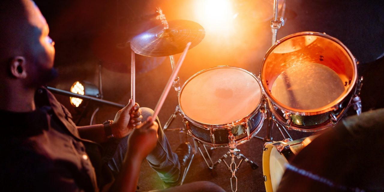 Crafting Velvet Drums: Soft, Groovy Percussion for Lo-Fi Bliss