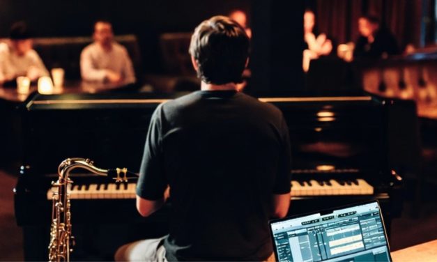 The Discipline Behind Smooth Lounge Sound 