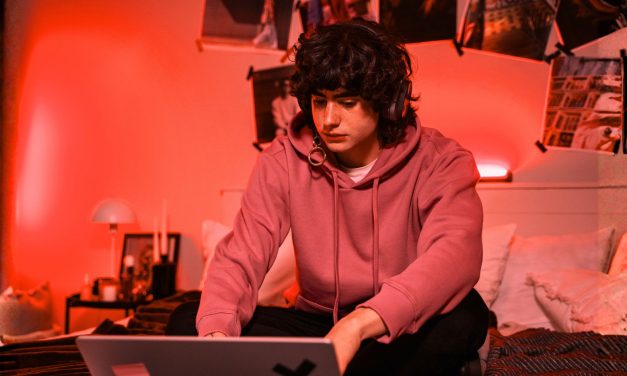 How Lo-Fi Quietly Became One of the Biggest Music Movements of the Streaming Era