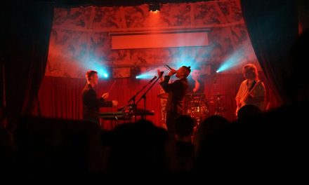 Less Crowd, More Connection: The Rise of Intimate Lounge Events 
